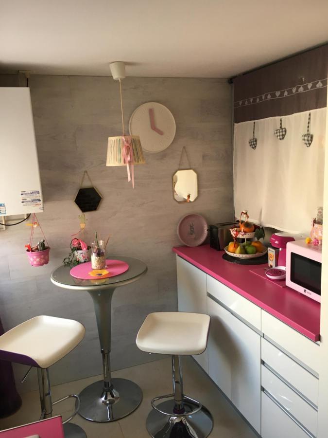 Habitacion Particular,Bano Compartido Zaragoza Eksteriør billede